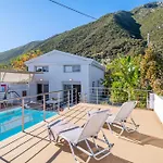 别墅 Brand New Exclusive Lefkada 尼基亚娜